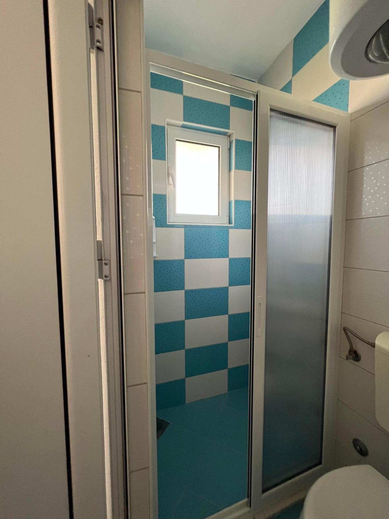 דירה Fat E Jet - Pool & Breakfast